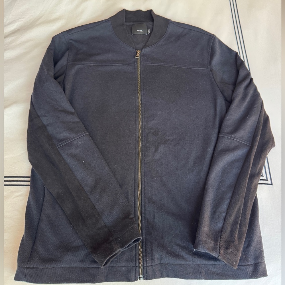 Vince Men's Navy Blue Zip-Up Sweater with Black Contrast (Size Large)